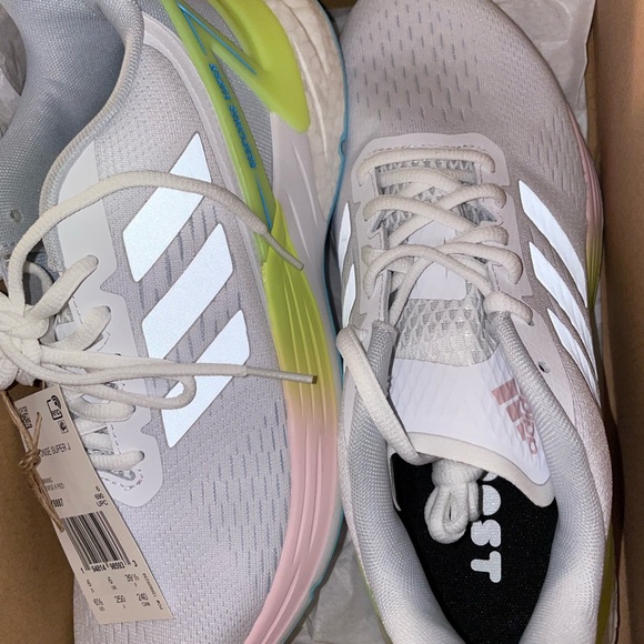 🆕 Adidas sneakers 👟 SOLD ✅ - Picture 3 of 3